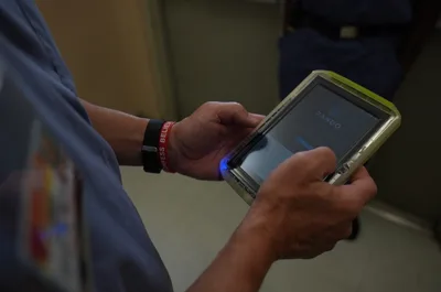 Prison Ministry 'God Behind Bars' Introduces Thousands of Inmates to the Gospel With Christian App