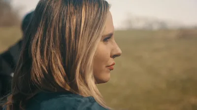 For KING & COUNTRY Star's Wife Found Freedom from Agony of Anxiety Attacks and Addiction: 'God Is Healer'