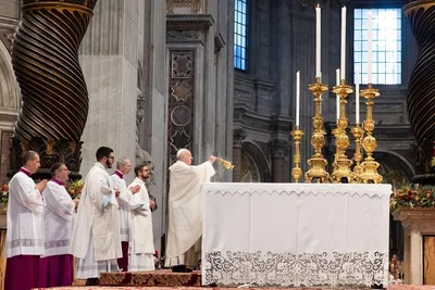 'Painful sciatica' prevents Pope Francis from attending Vatican's New Year's liturgies