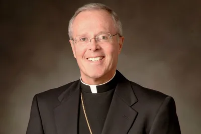 Former Crookston bishop apologizes for failures in governance