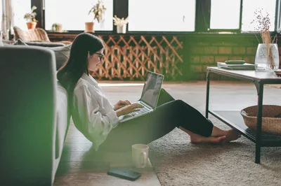 Side Hustles, Gig Work and Passive Income: Smart Ways to Build Financial Security (Without Losing Your Mind) - RELEVANT