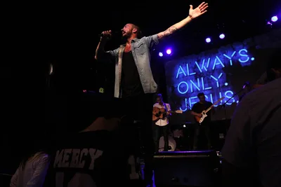 Hillsong Blues