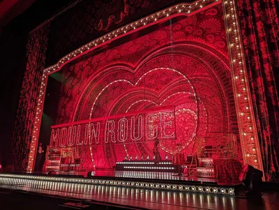 Kennedy Center's Upcoming Theater Season Includes Shows Featuring Men in Drag