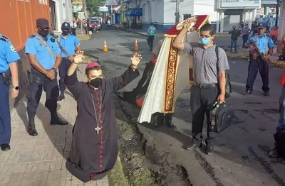 Nicaraguan Bishop Returned to Prison after Refusing Forced Exile