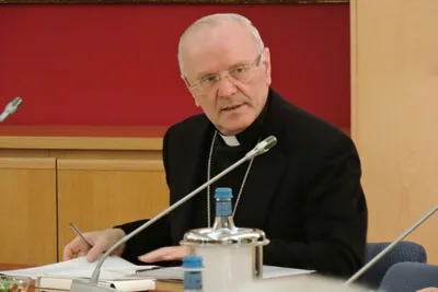 Vatican bishop: Peter’s Pence not used to cover London investment losses