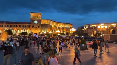 Rush for the Border: Military-Age Russian Men Flee to Armenia to Escape Draft