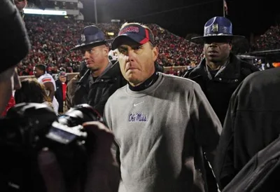 Atheist Group Says It's Unconstitutional for College Football Coach to Tweet About God