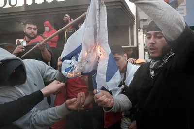 UN Accused of 'Palestinian hypocrisy' as Resolution Calls for ICJ Opinion on Israel
