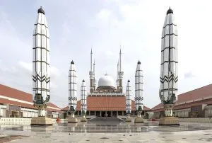 Muslims Protest against Church Construction in Indonesia - Morningstar News