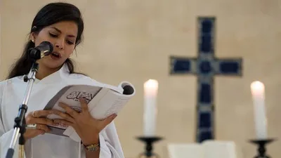 Palestinian Woman Ordained First Female Pastor of Lutheran Church in Jerusalem