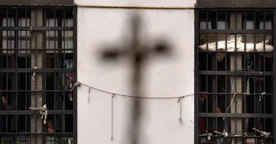 The Priest and Social Worker Deradicalizing Jihadists in Prison