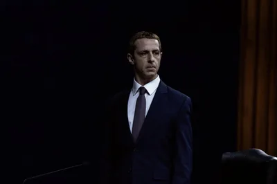 Jeremy Strong Takes on Facebook’s Biggest Scandal in 'The Social Reckoning' - RELEVANT