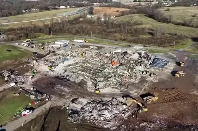 Trapped candle factory worker rescued after praying on phone with wife: 'God will work it out'